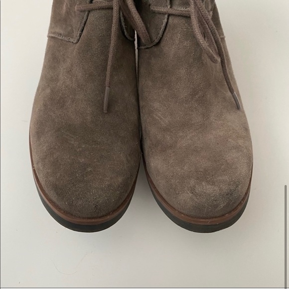 Korks by Kork Ease || Roana Suede Ankle Booties 9 - Picture 4 of 8